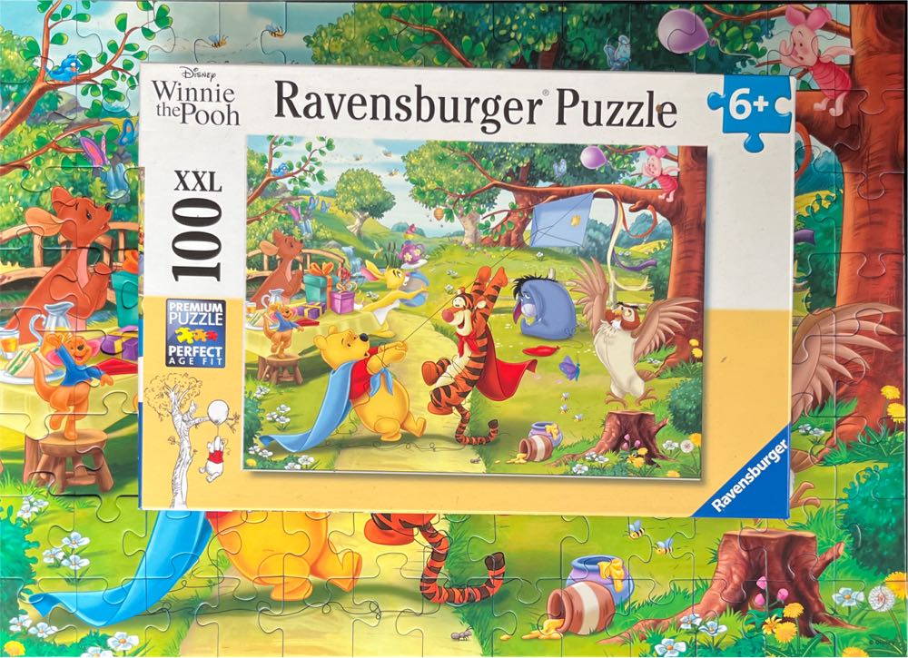 Pooh To The Rescue - Ravensburger puzzle collectible [Barcode 4005556129973] - Main Image 4