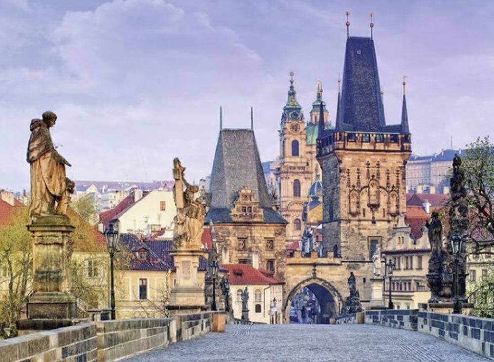 Beautiful Prague 🟦 - Ravensburger puzzle collectible [Barcode 4005556136445] - Main Image 2