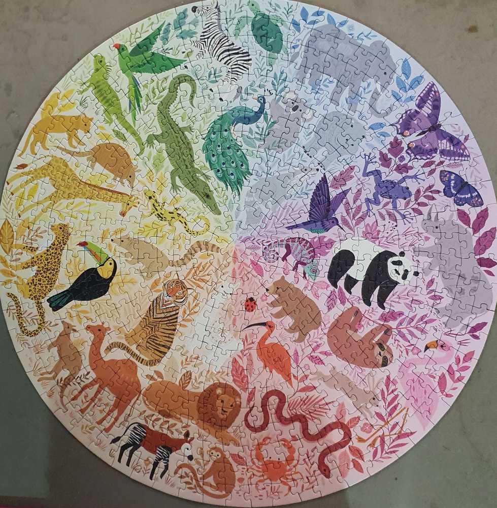 Circle Of Colors - Animals - Ravensburger puzzle collectible - Main Image 2