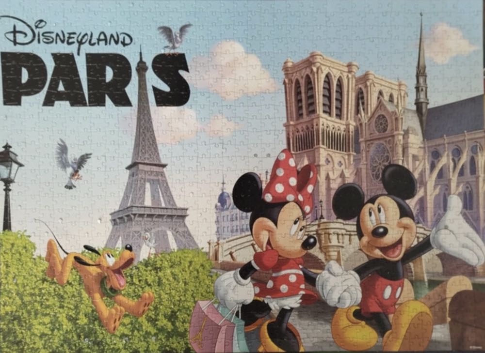 Disneyland Resort Paris - Clementoni puzzle collectible - Main Image 3