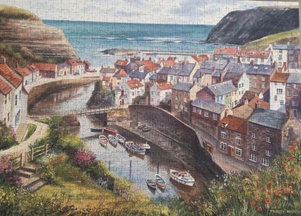 Staithes  - Gibsons puzzle collectible [Barcode 5012269007138] - Main Image 3