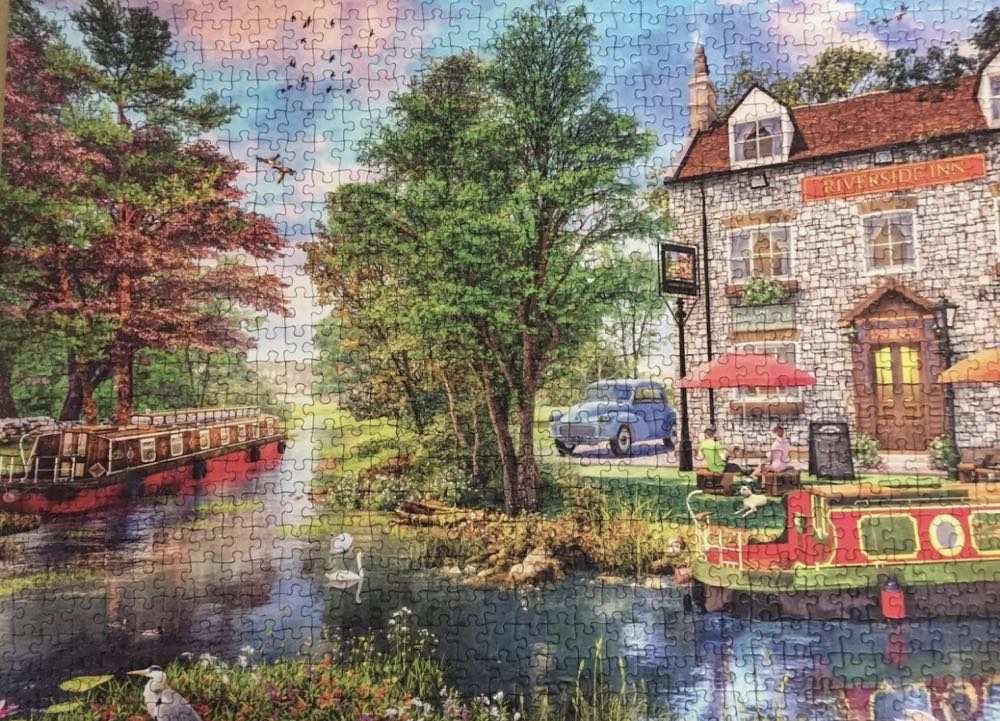 Riverside Inn  - Gibsons puzzle collectible [Barcode 5012269063400] - Main Image 3