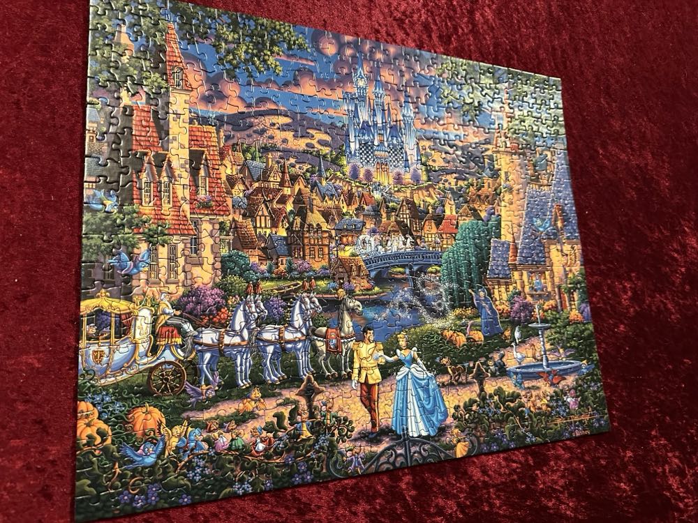 Cinderella’s Enchanted Evening - Dowdle puzzle collectible - Main Image 2