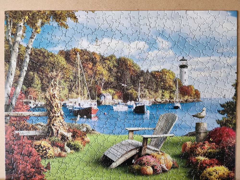 One Autumn Afternoon - Ravensburger puzzle collectible [Barcode 666273817815] - Main Image 4