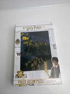 Harry Potter - Hogwarts Foil  puzzle collectible [Barcode 5060693538865] - Main Image 1