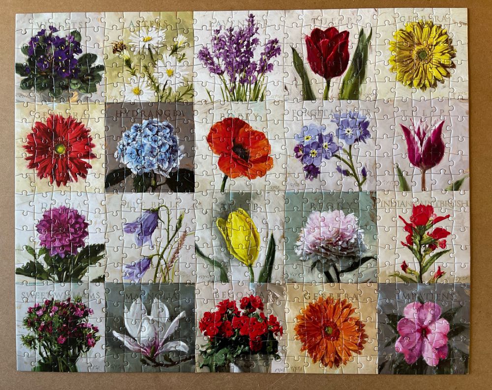 Flowers - Gone puzzle collectible [Barcode 023271223909] - Main Image 2