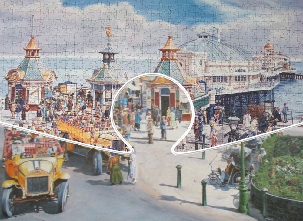 A Day Out In Eastbourne - Falcon de luxe puzzle collectible [Barcode 8710126150214] - Main Image 4