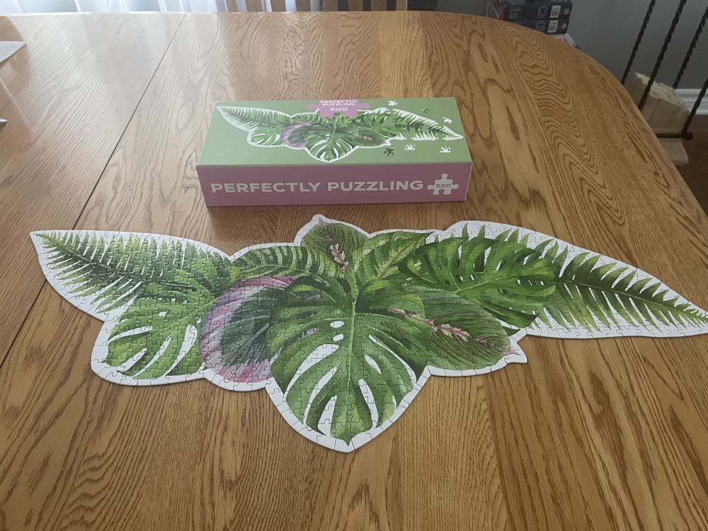Tropical Leaves - Talking Tables puzzle collectible [Barcode 5052715133943] - Main Image 2