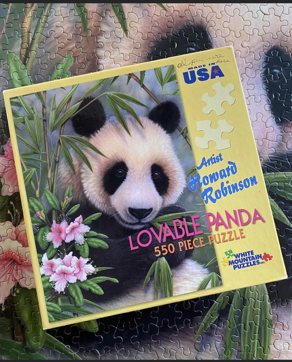Lovable Panda Giving Away Color Off A Tab - White Mountain puzzle collectible [Barcode 724819250523] - Main Image 3
