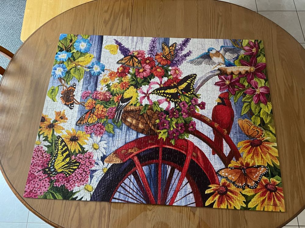 The Old Bycicle And Friends - Sunspun puzzle collectible - Main Image 4