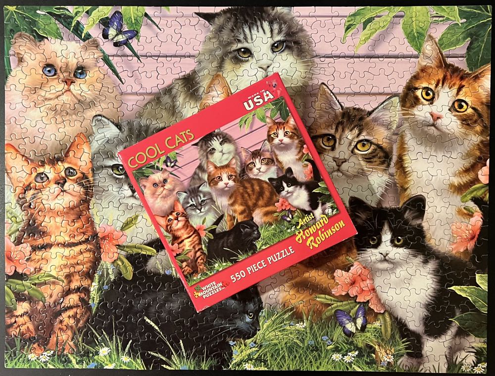 Cool Cats-BORROWED - White Mountain puzzle collectible [Barcode 724819251568] - Main Image 4