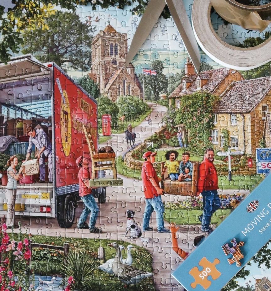Moving Day - Gibsons puzzle collectible [Barcode 5012269031485] - Main Image 3