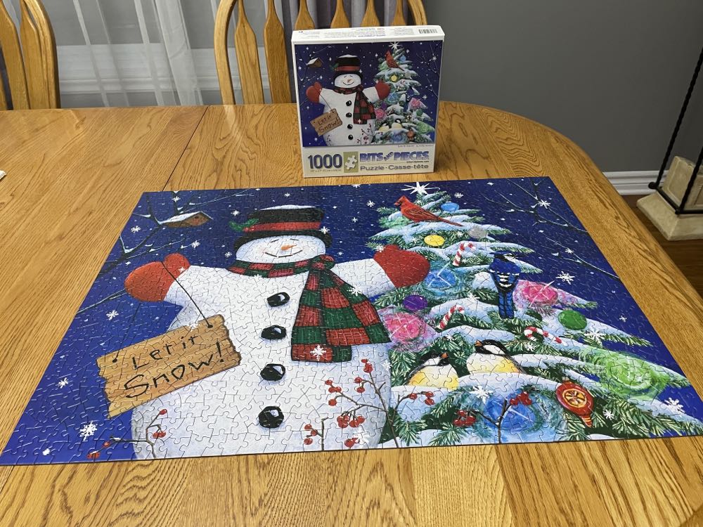 Let It Snow - Bits & Pieces puzzle collectible [Barcode 192949055361] - Main Image 2