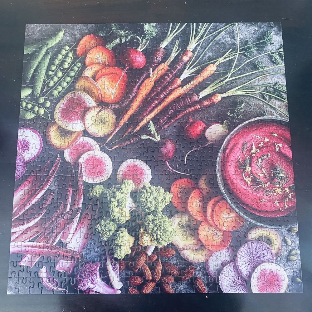 The Garden Board - Gallison puzzle collectible [Barcode 9780735377615] - Main Image 2