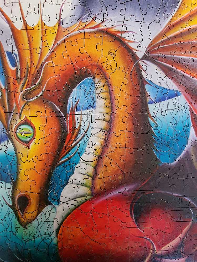 Moonlight Dragon - Wentworth Wooden Puzzles puzzle collectible [Barcode 6050265314699] - Main Image 3