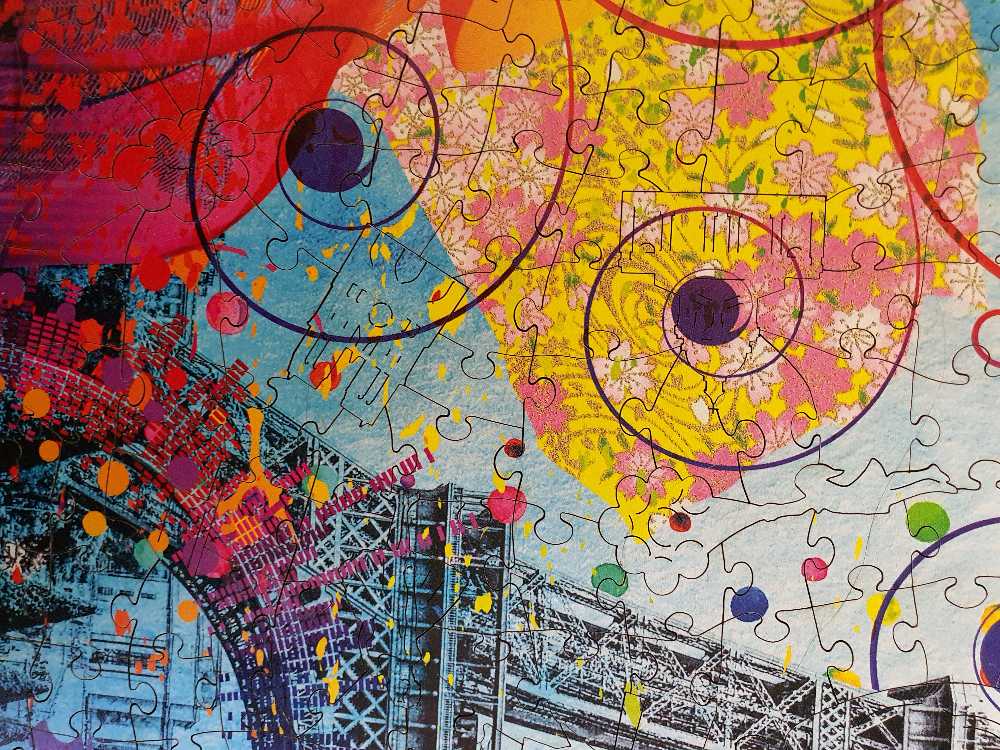 Eiffel Tower, Paris - Wentworth Wooden Puzzles puzzle collectible [Barcode 6050265374143] - Main Image 4