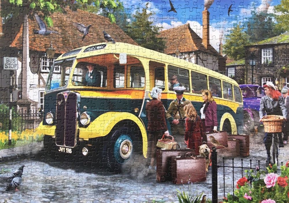 Catching The Bus - Falcon de luxe puzzle collectible [Barcode 8710126112601] - Main Image 3