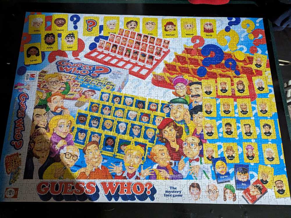 Guess Who - Spin Master Puzzles puzzle collectible [Barcode 778988449059] - Main Image 4