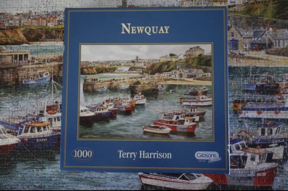 Newquay - Gibsons puzzle collectible - Main Image 4