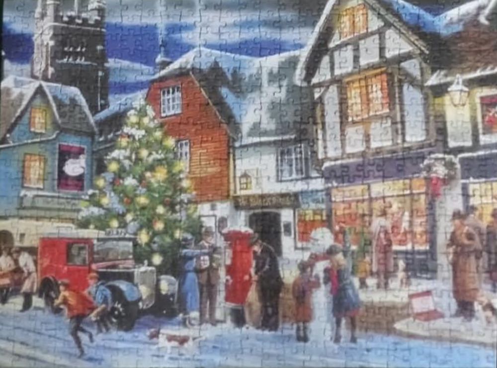 Christmas Collection - Gibsons puzzle collectible [Barcode 5012269050073] - Main Image 4