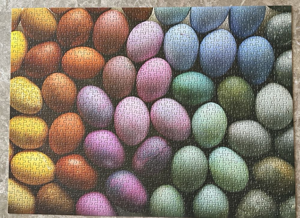 Prismatic Eggs - Galison puzzle collectible [Barcode 9780735378155] - Main Image 3