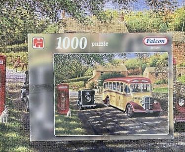 Bedford OB Bus Scannen - Falcon de luxe puzzle collectible - Main Image 4