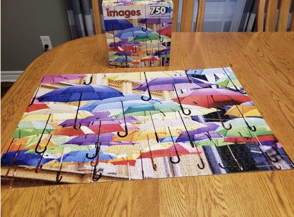 Umbrella Art - Art Gallery puzzle collectible - Main Image 3