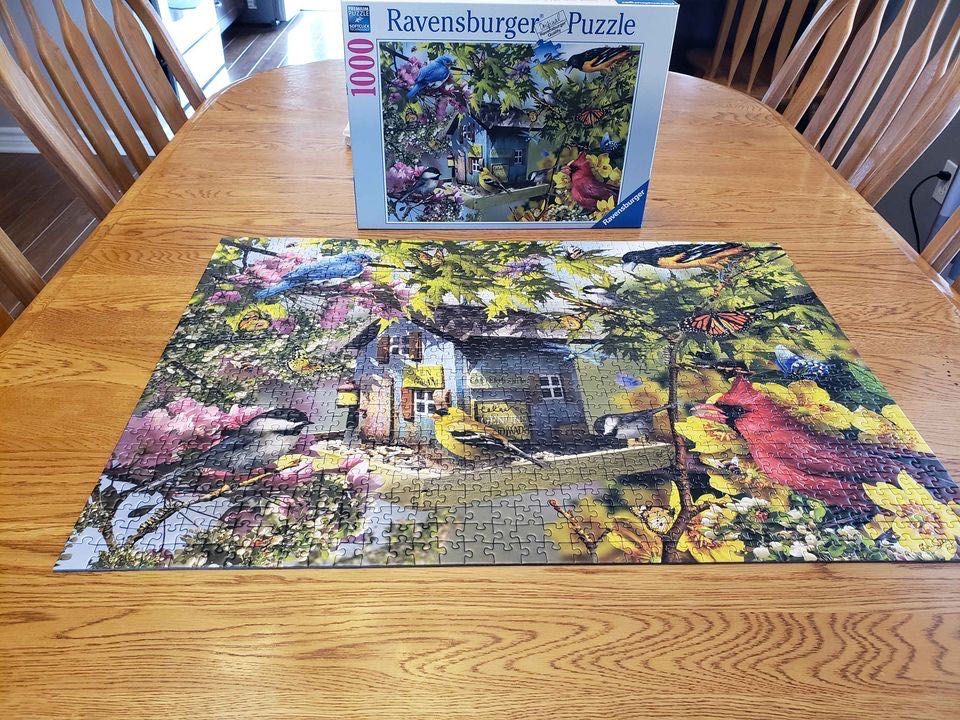 Lunch Time  - Ravensburger puzzle collectible - Main Image 2
