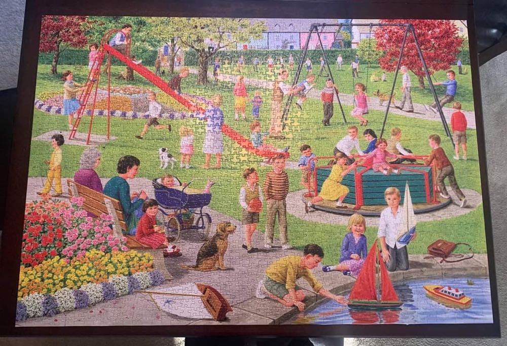 A Day In The Park - Buffalo puzzle collectible - Main Image 3