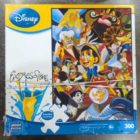 Bubble Gum Machine With Lots Of Bubble Gum