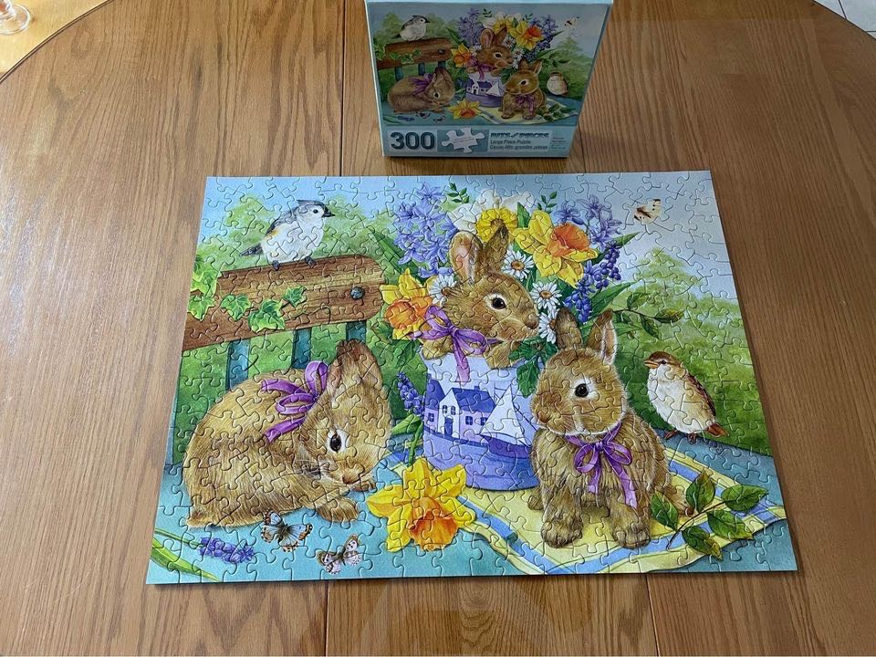 Bunny Bouquet - Bits & Pieces puzzle collectible - Main Image 2