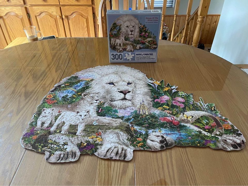 Dream Of The Whise Lions - Bits & Pieces puzzle collectible - Main Image 2