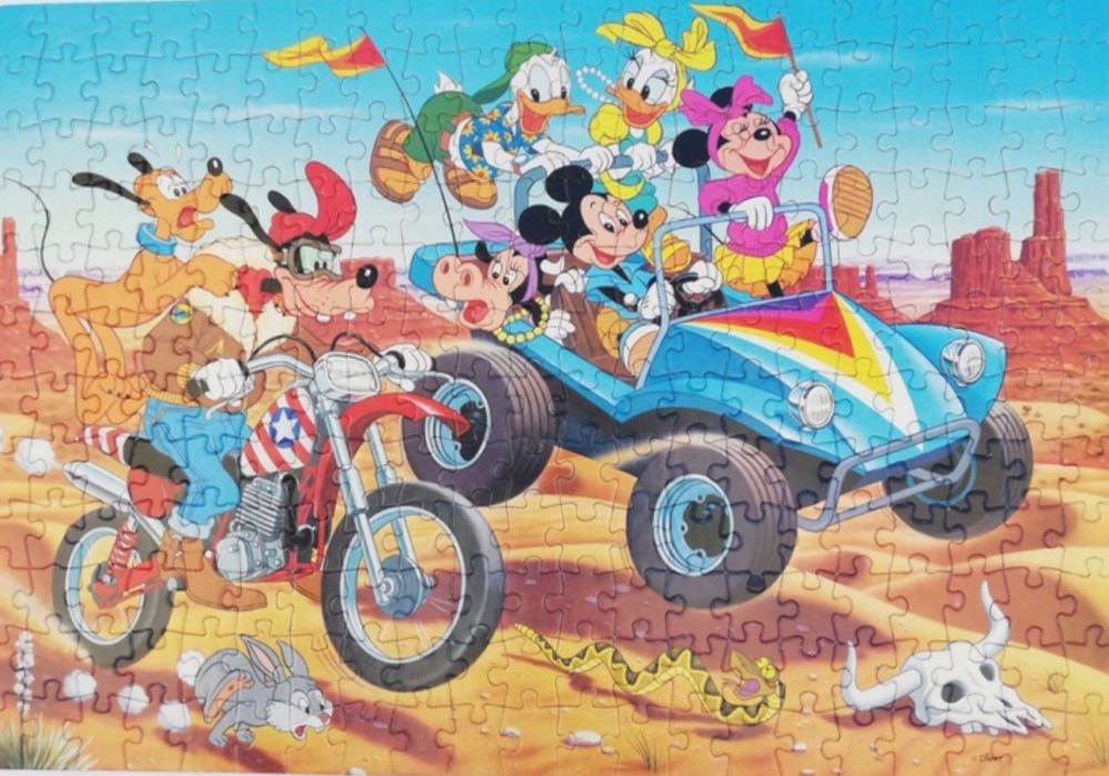 Mickey and Friends 🟦 - Clementoni puzzle collectible - Main Image 3
