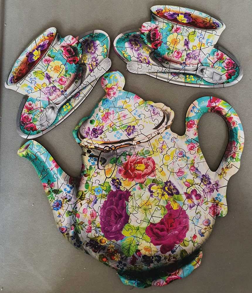 Tea For Two - Wentworth puzzle collectible - Main Image 2