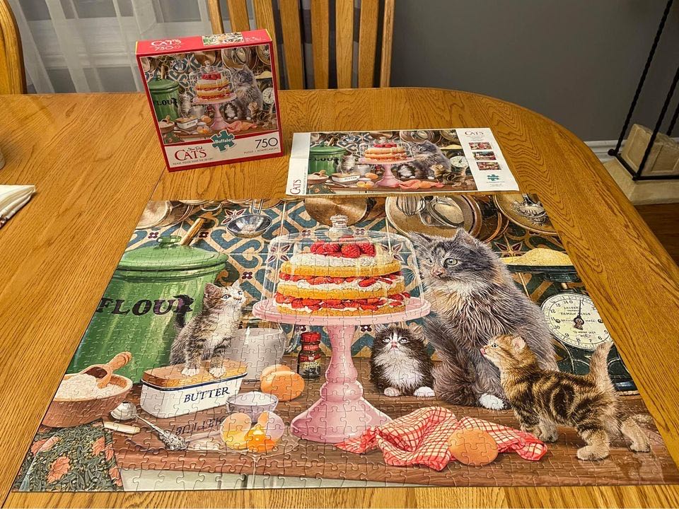 Please Leave The Cover Off - Buffalo puzzle collectible - Main Image 2