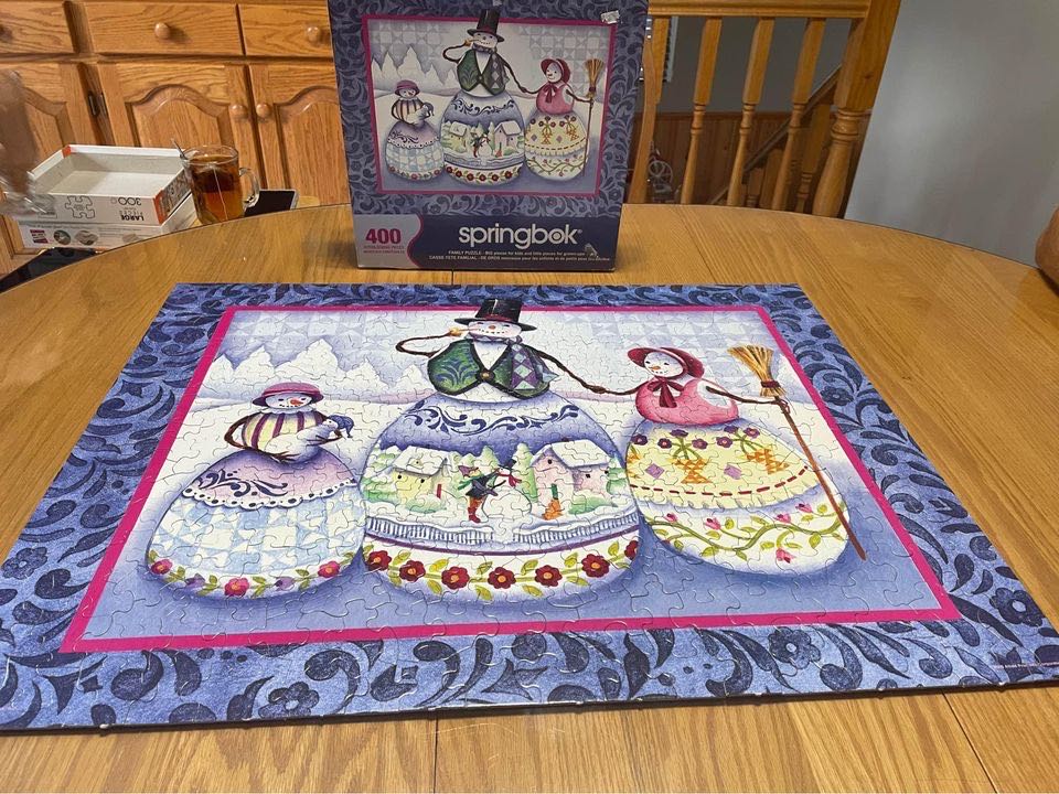 Season’s Greetings - Springbok puzzle collectible - Main Image 2