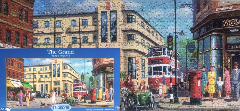 The Grand - Gibsons puzzle collectible - Main Image 4