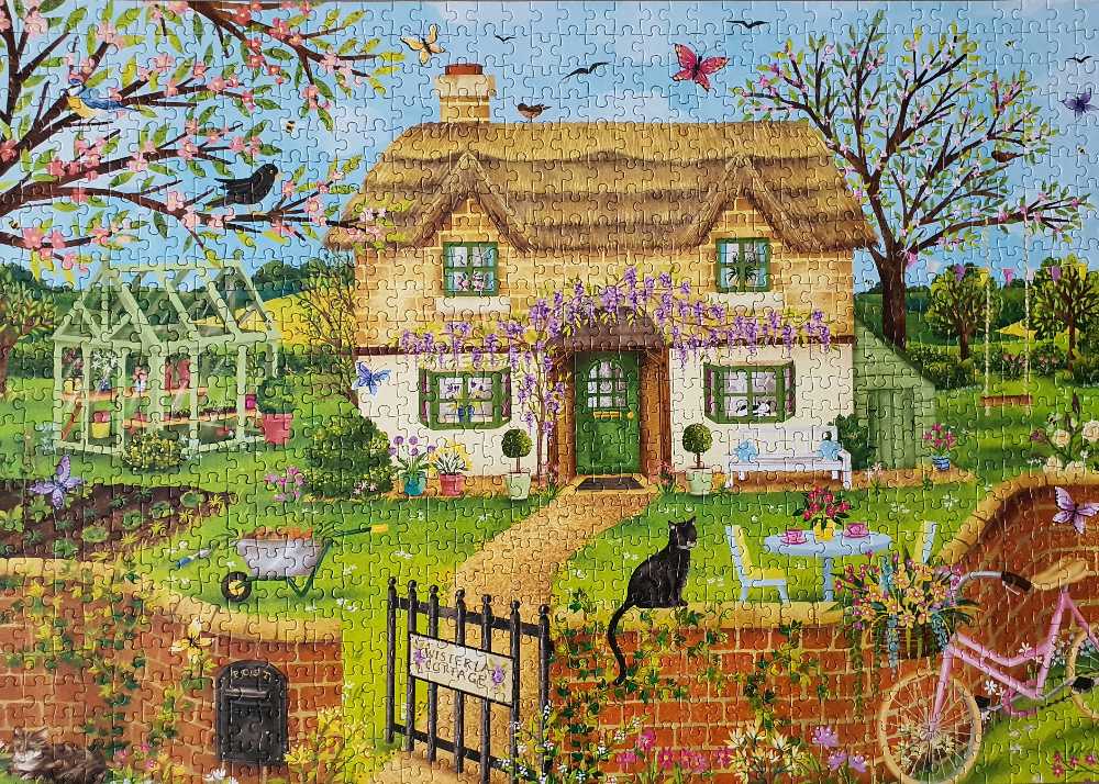 Wisteria Cottage  - Otter House puzzle collectible [Barcode 5017680071218] - Main Image 2