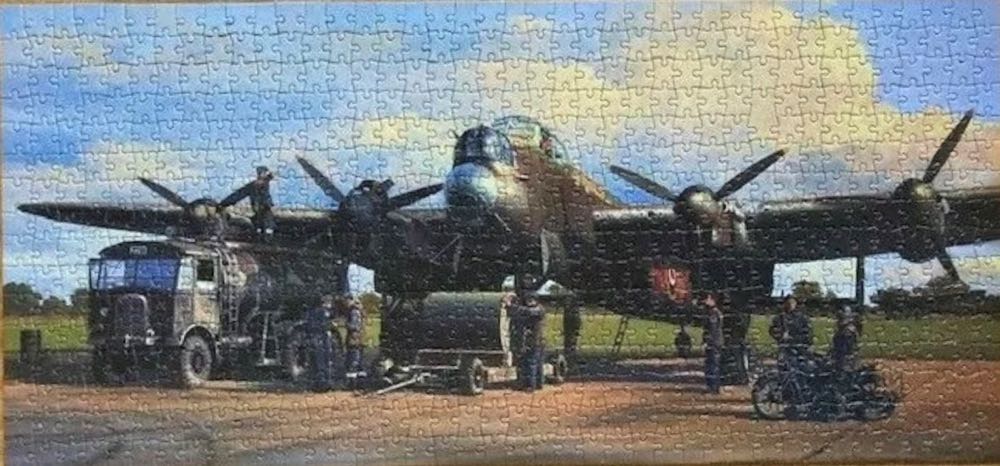 The Dambusters - Gibsons puzzle collectible [Barcode 5012269040210] - Main Image 3