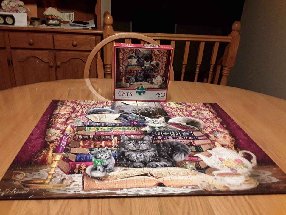 Storyline Cats - Buffalo Cats puzzle collectible - Main Image 2