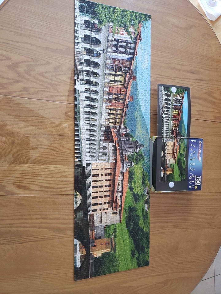 The Old Quarter River Toyota Spain - Colorluxe puzzle collectible - Main Image 2