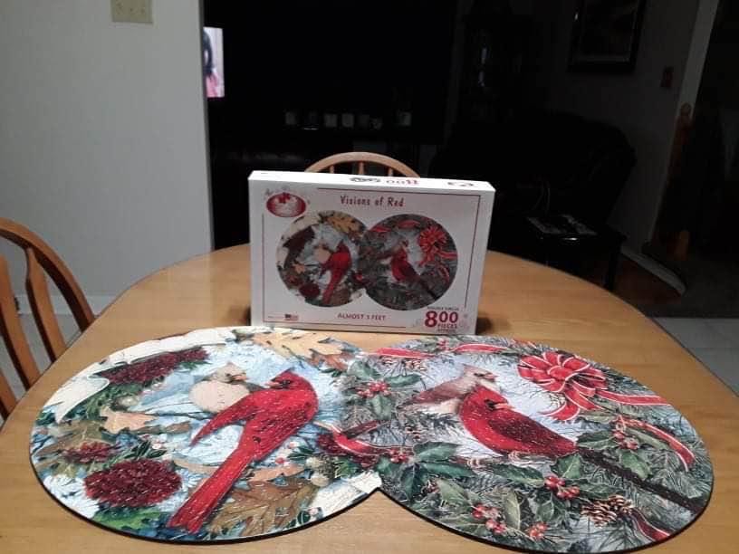 Visions Of Red - Master Piece puzzle collectible - Main Image 2