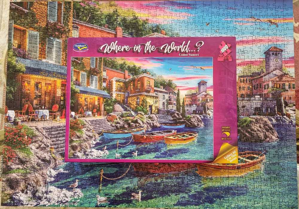 Where In The World...? Como Sunset - Holdson puzzle collectible [Barcode 9414131037339] - Main Image 2