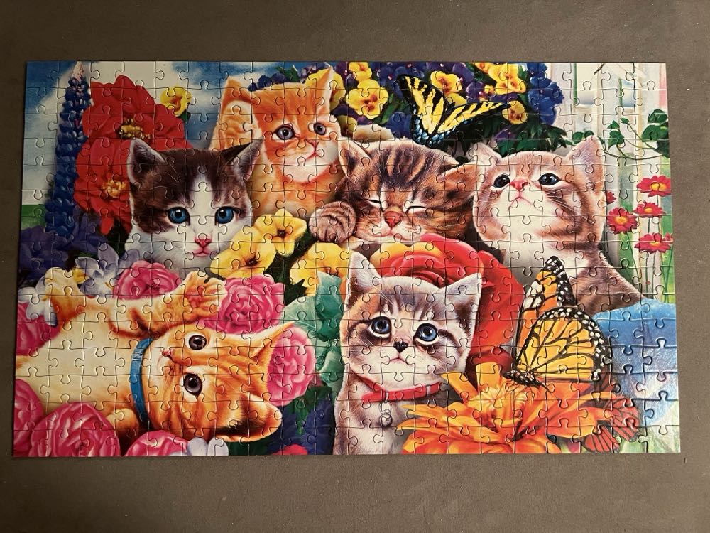 Playtime In The Garden - CraZArt puzzle collectible [Barcode 639277581730] - Main Image 2