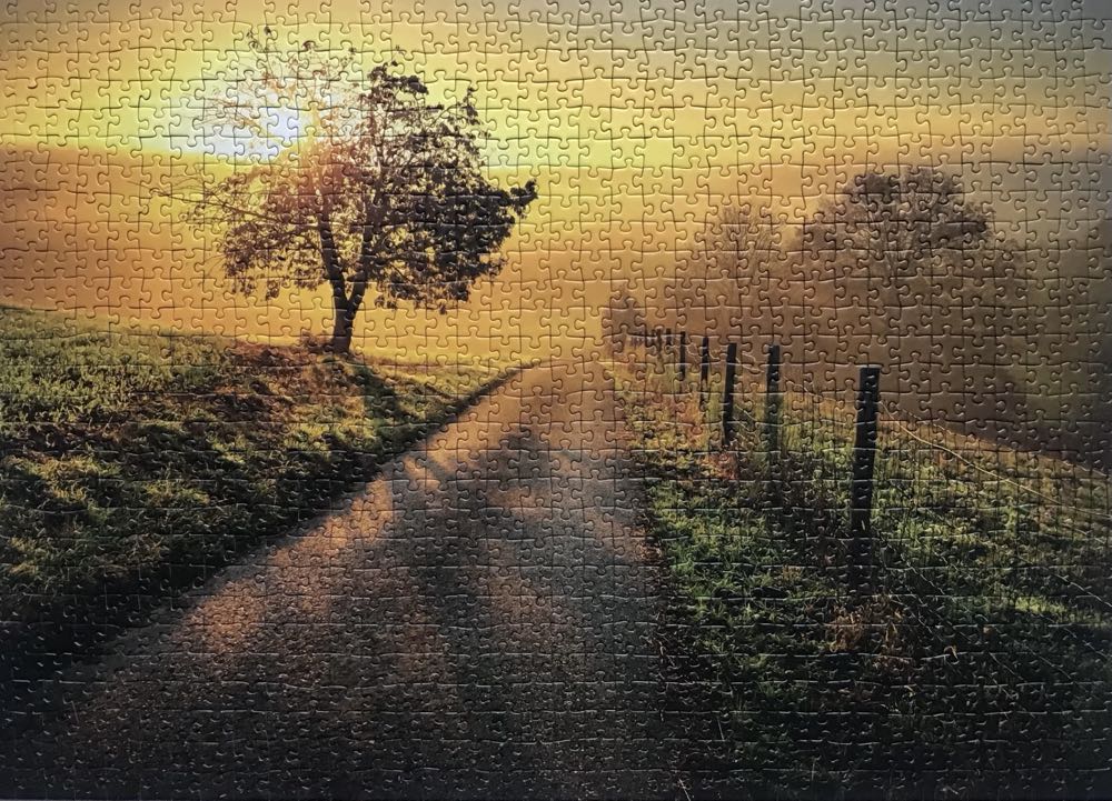 Golden Sunrise - Ravensburger puzzle collectible [Barcode 4005556887859] - Main Image 2