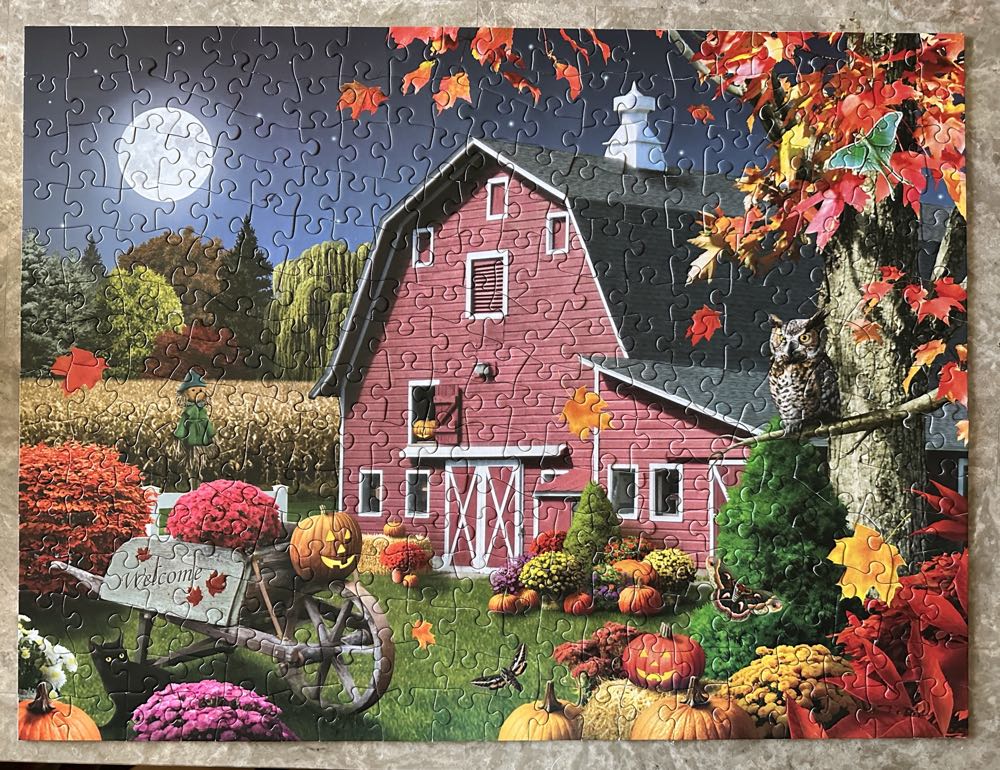 Hootin’ Harvest Moon - Bits & Pieces puzzle collectible [Barcode 192949074911] - Main Image 3