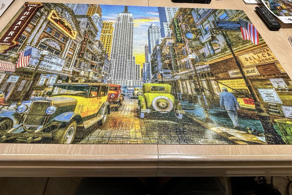 Old New York - Buffalo puzzle collectible [Barcode 079346021352] - Main Image 3