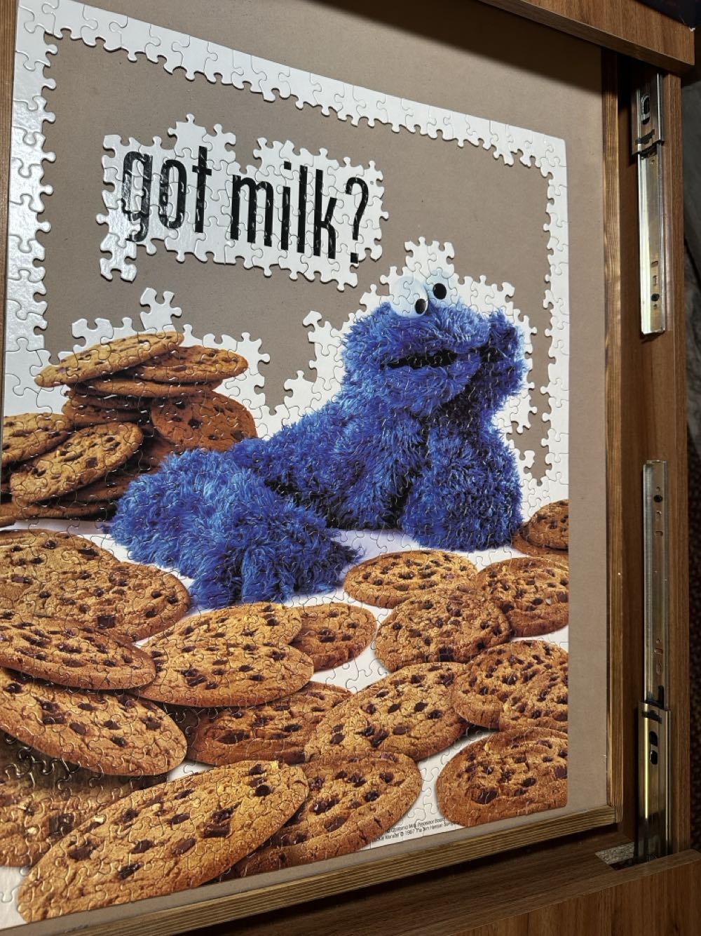 Got Milk? - Ceaco puzzle collectible [Barcode 021081023283] - Main Image 2