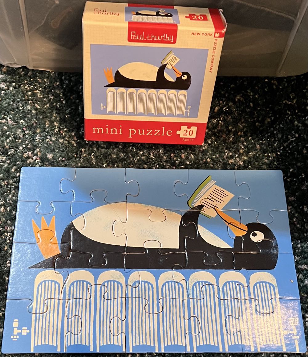 Winter Reads - SOLD - New York Puzzle Company puzzle collectible [Barcode 819844011505] - Main Image 3