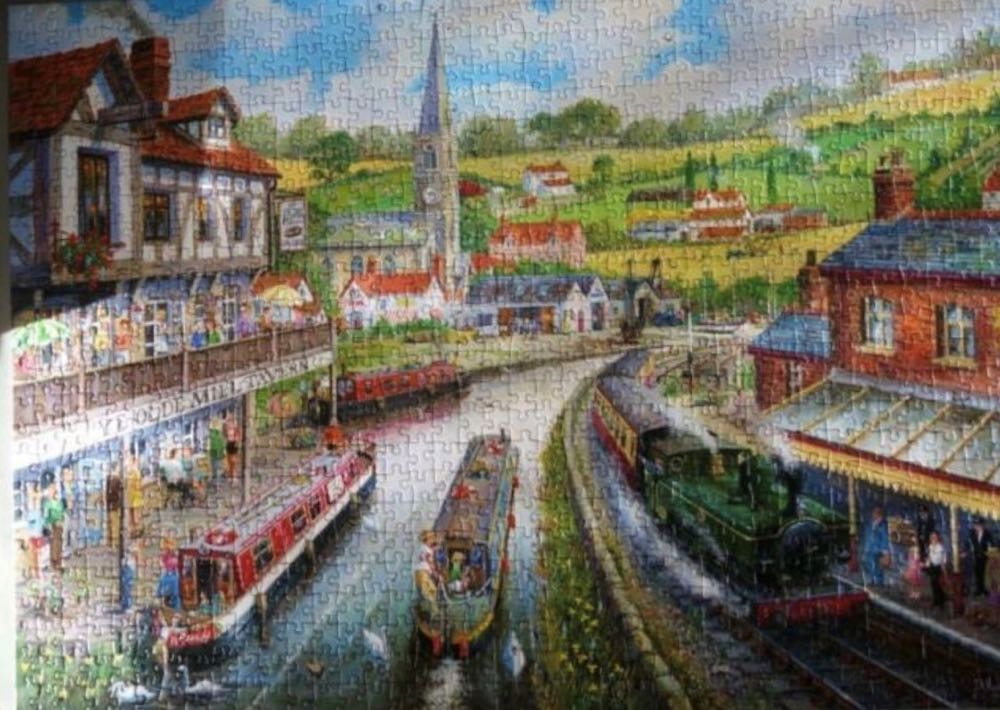 Ye Olde Mill Tavern - Gibsons 🇬🇧 puzzle collectible [Barcode 5012269062403] - Main Image 3